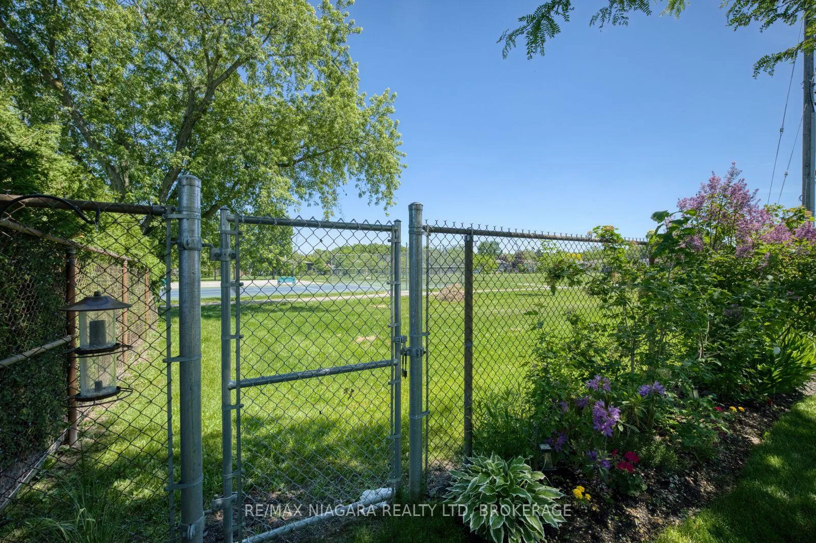 Photo 29 of 3100 Rapelje Street, Niagara Falls, Chippawa — HOMEH