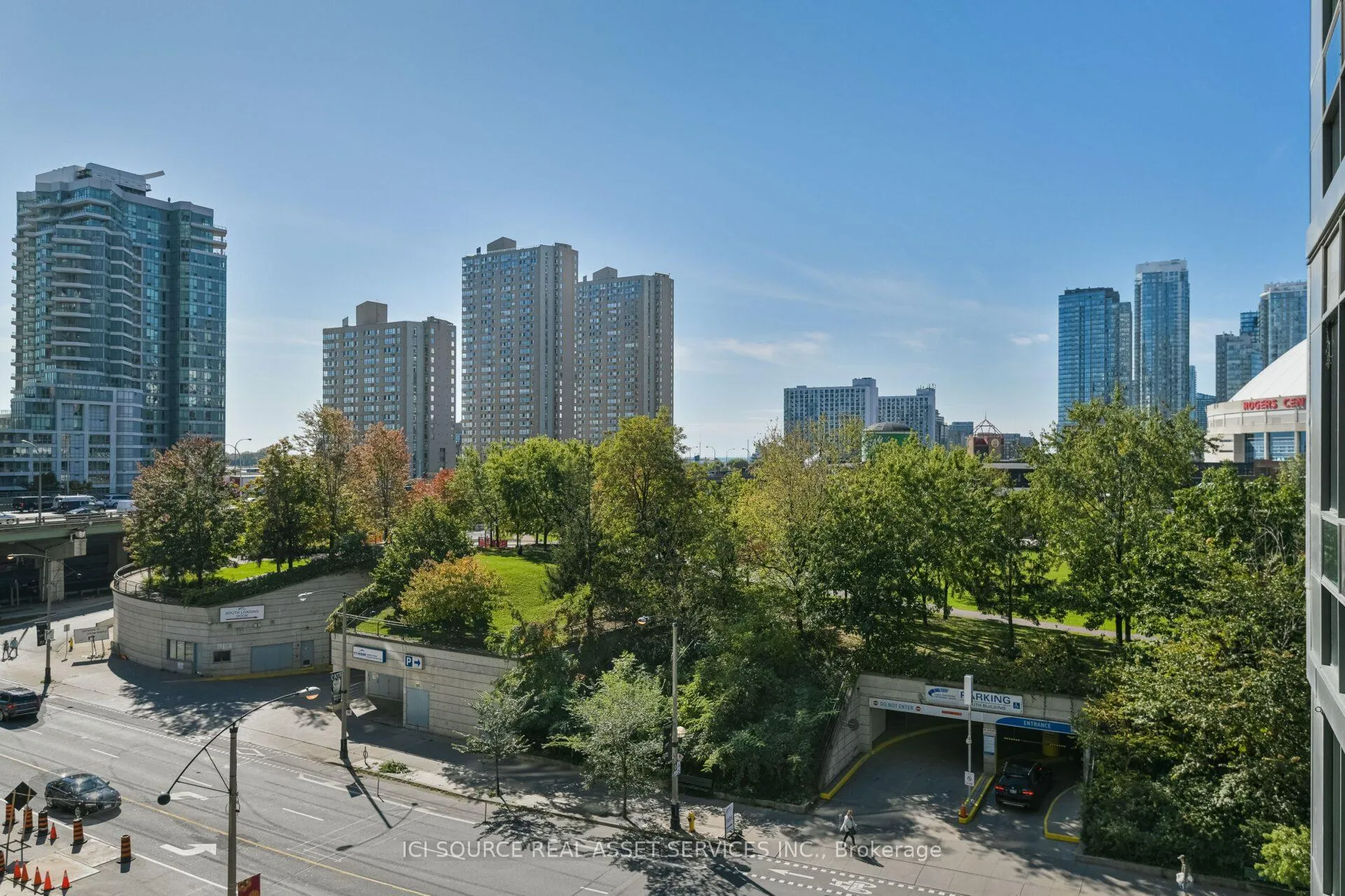 Photo 15 of Unit 607, 51 Lower Simcoe Street, Toronto, Waterfront Communities — HOMEH