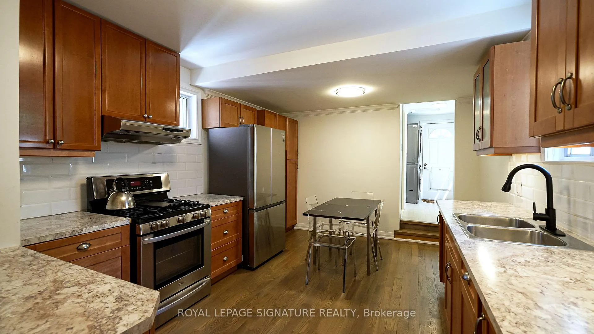 Photo 8 of Unit Main, 30 Preston Road, Toronto, Caledonia-Fairbank — HOMEH