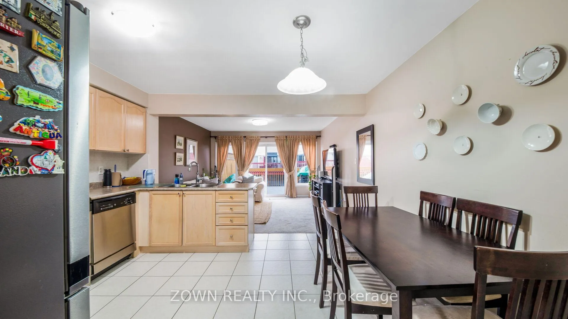Photo 13 of 25 Cheetah Crescent, Scarborough, Rouge — HOMEH