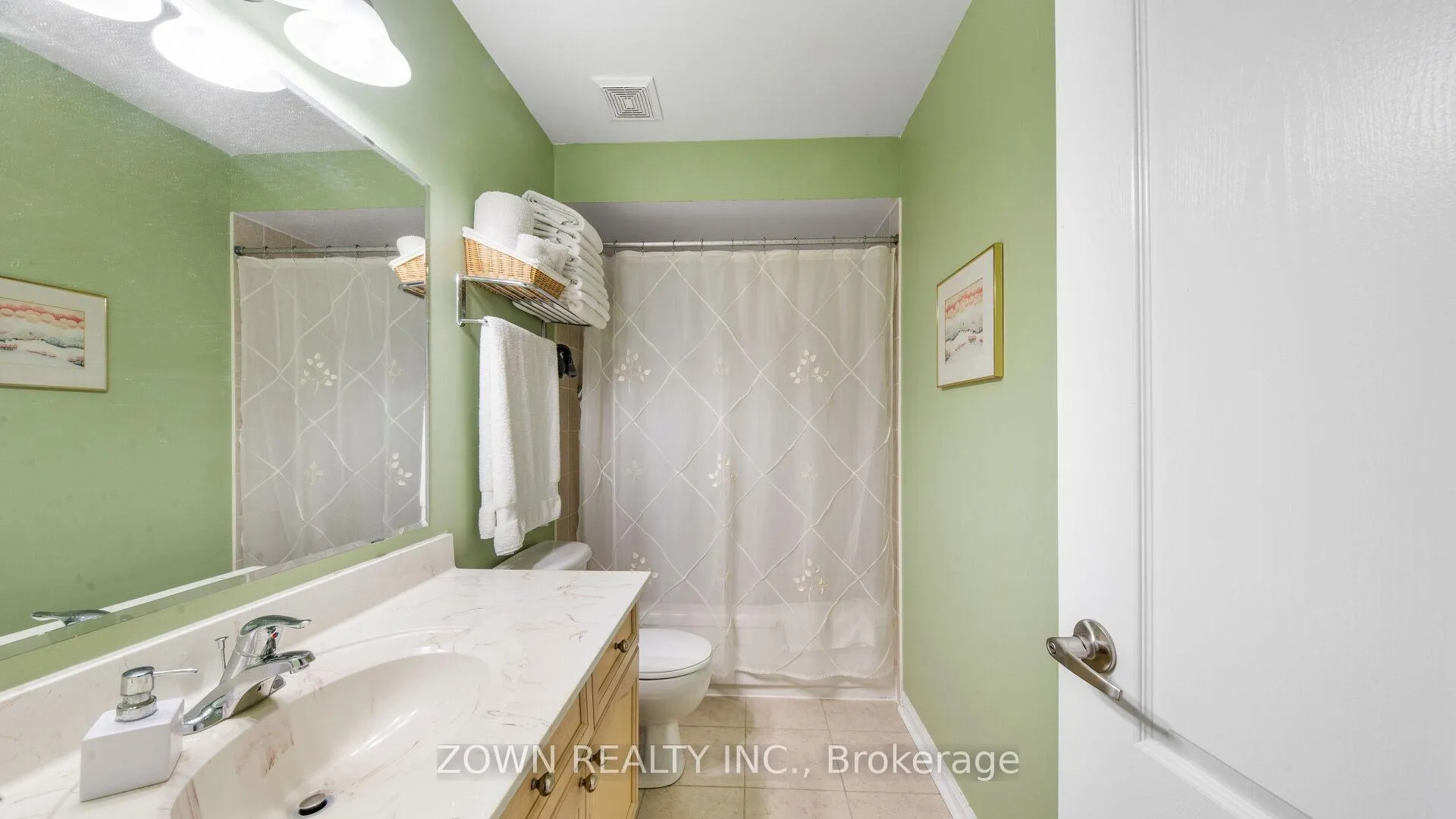 Photo 32 of 25 Cheetah Crescent, Scarborough, Rouge — HOMEH