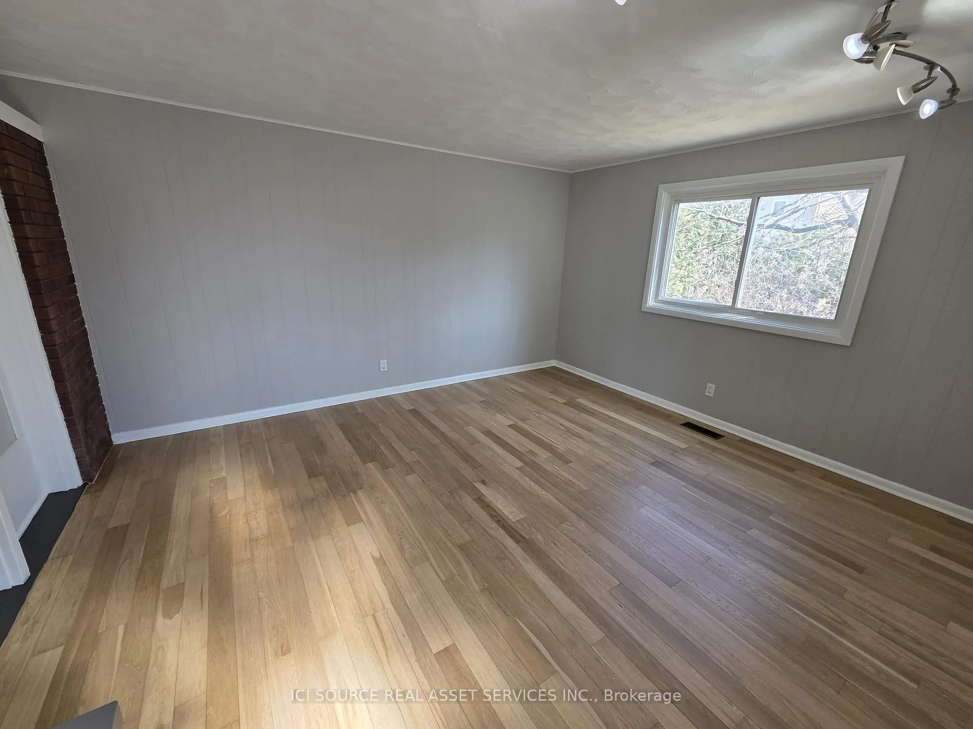 Photo 7 of 30 Sunnycrest Drive, Ottawa, City View/Skyline/Fisher Heights/Parkwood Hills — HOMEH