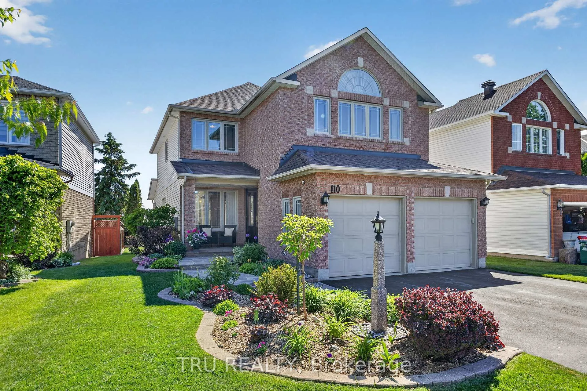 Photo 1 of 110 Grenadier Way, Ottawa, Barrhaven - Longfields — HOMEH