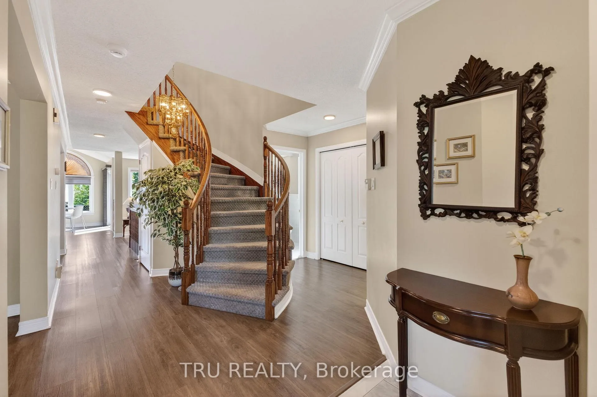 Photo 3 of 110 Grenadier Way, Ottawa, Barrhaven - Longfields — HOMEH