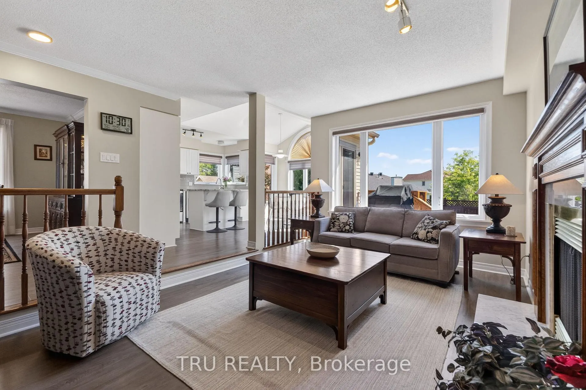 Photo 10 of 110 Grenadier Way, Ottawa, Barrhaven - Longfields — HOMEH