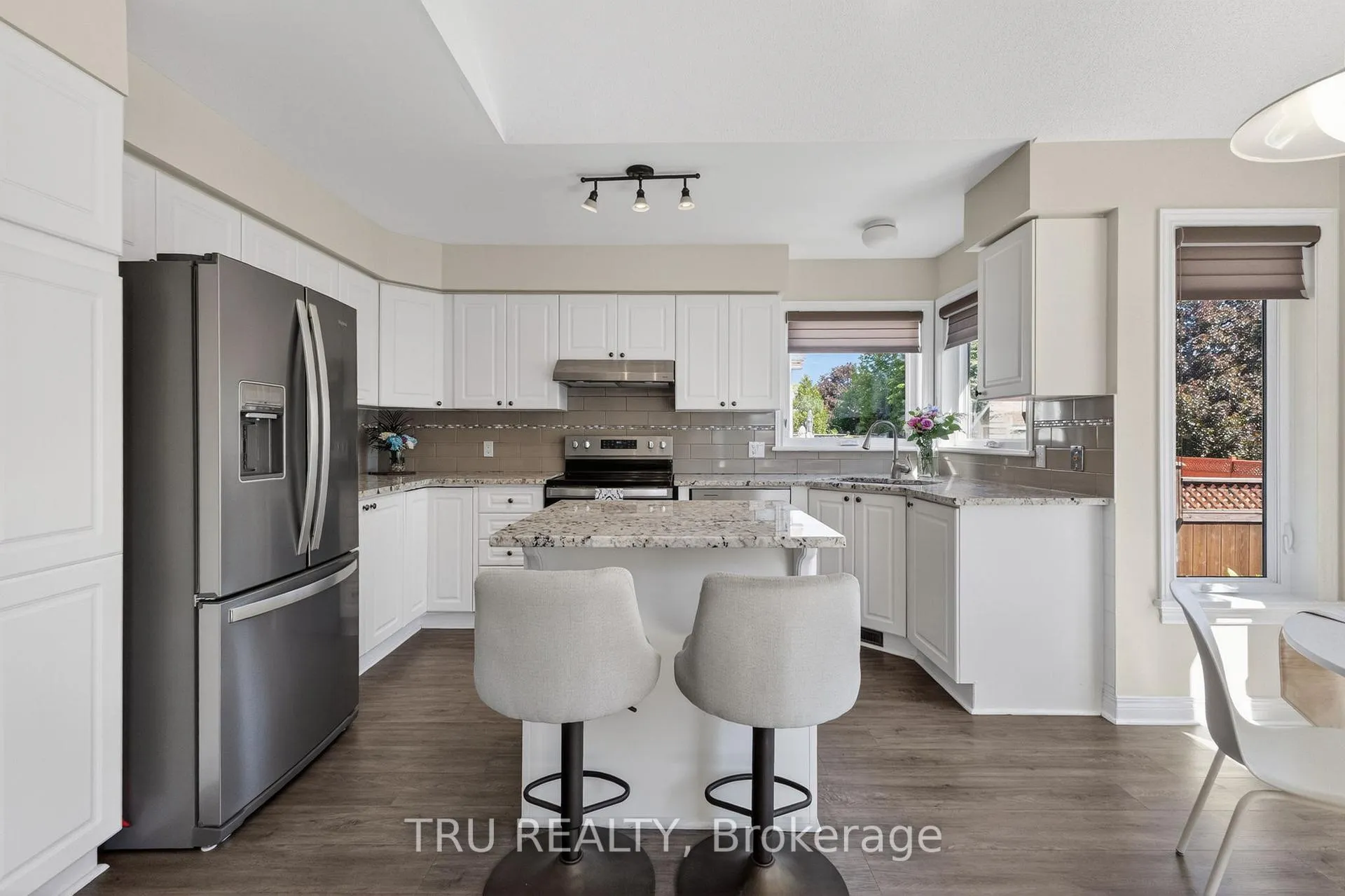 Photo 12 of 110 Grenadier Way, Ottawa, Barrhaven - Longfields — HOMEH