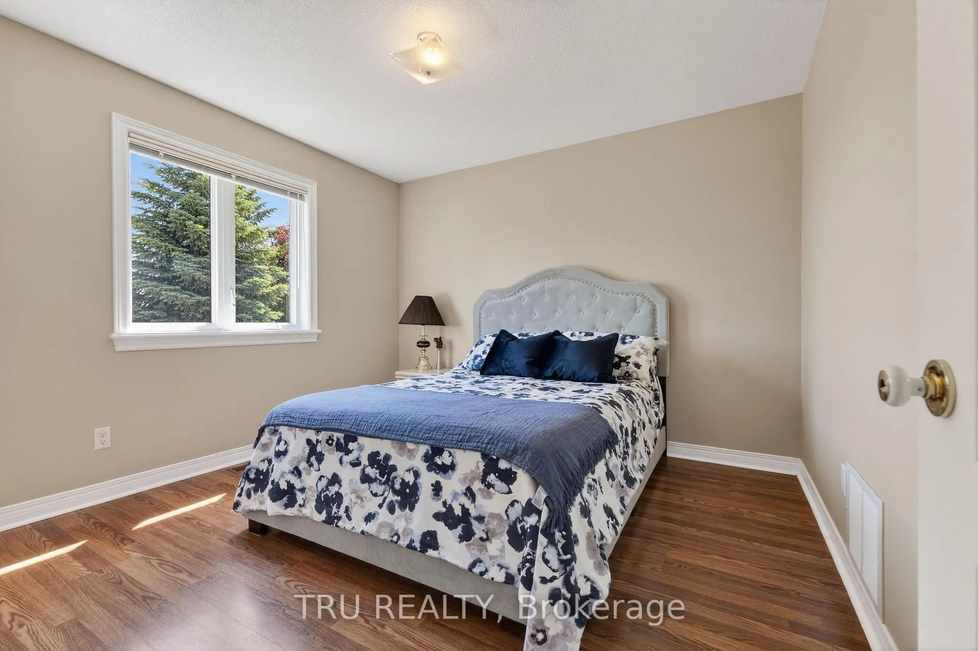 Photo 21 of 110 Grenadier Way, Ottawa, Barrhaven - Longfields — HOMEH