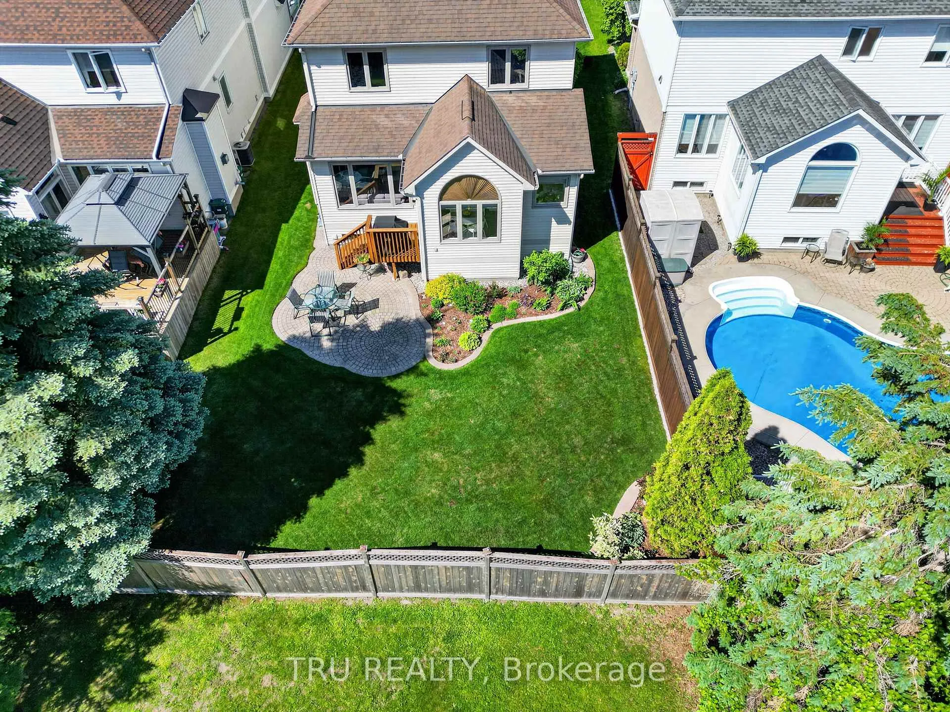 Photo 32 of 110 Grenadier Way, Ottawa, Barrhaven - Longfields — HOMEH