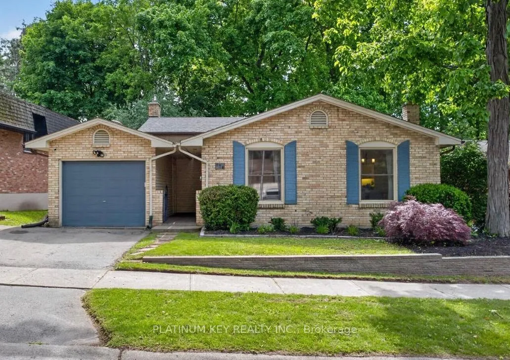 Photo 1 of 176 Dearborn Avenue, London, South K — HOMEH