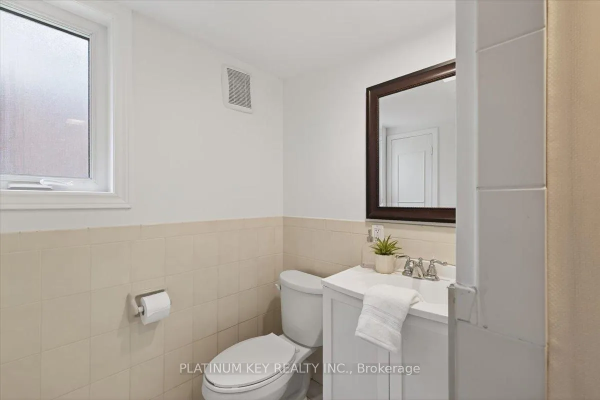 Photo 23 of 176 Dearborn Avenue, London, South K — HOMEH
