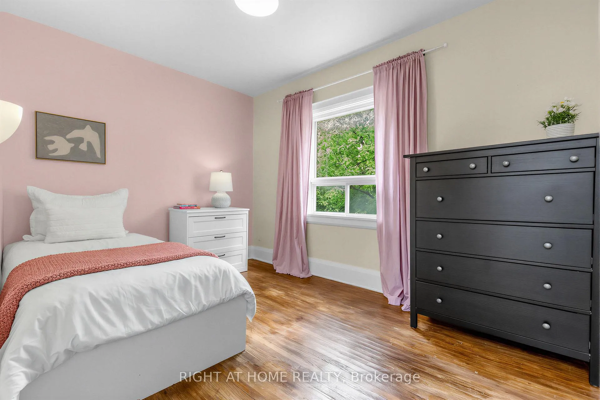 Photo 19 of 1022 Mount Pleasant Road, Toronto, Mount Pleasant East — HOMEH