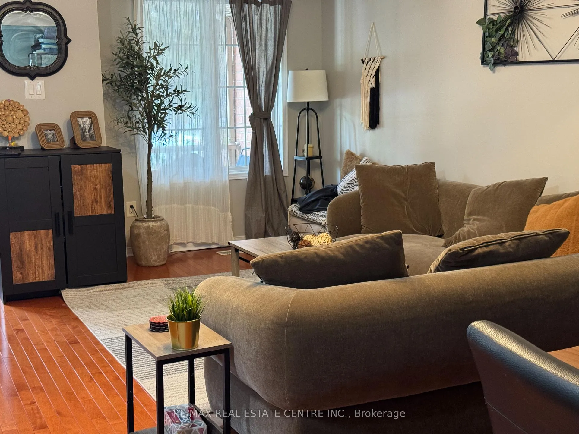 Photo 9 of 5249 Fair Ford Crescent, Mississauga, East Credit — HOMEH
