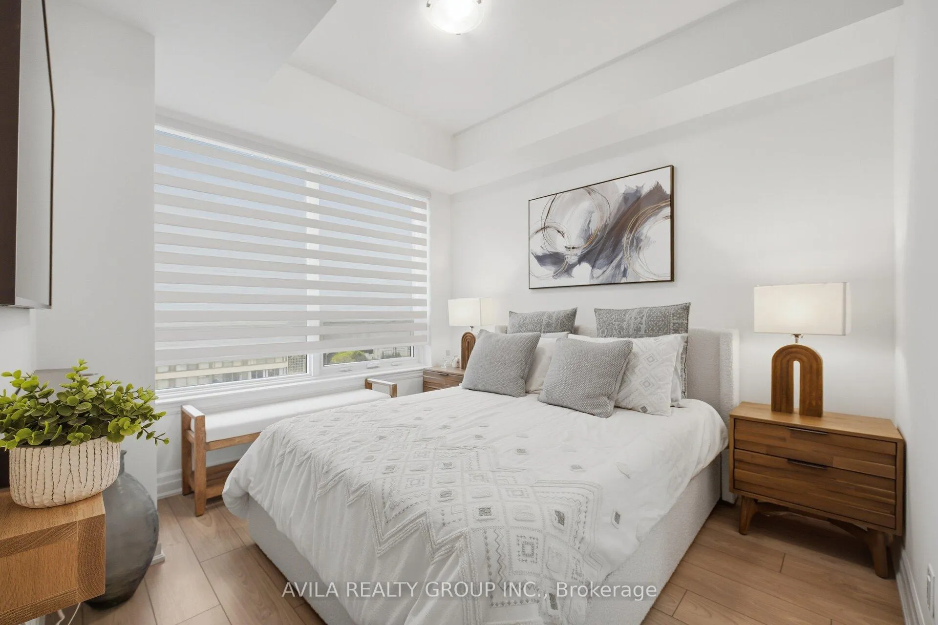 Photo 16 of 36 elm Drive, Mississauga, Fairview — HOMEH