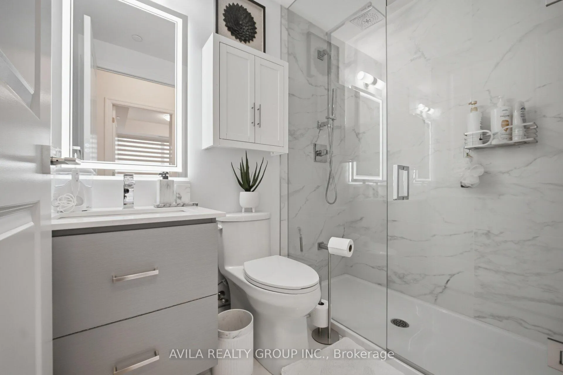 Photo 21 of 36 elm Drive, Mississauga, Fairview — HOMEH