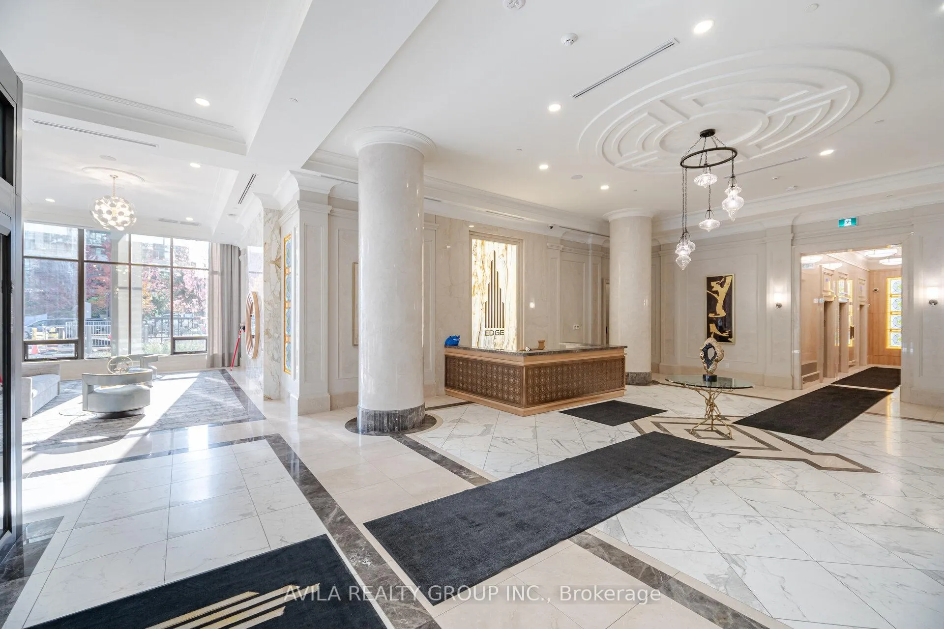Photo 28 of 36 elm Drive, Mississauga, Fairview — HOMEH