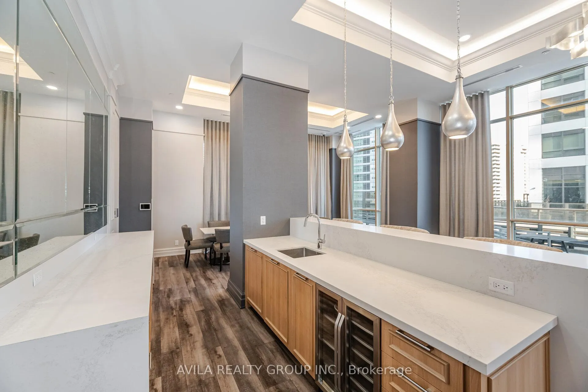 Photo 39 of 36 elm Drive, Mississauga, Fairview — HOMEH
