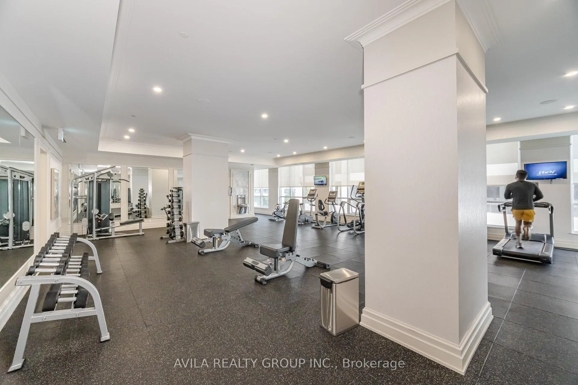 Photo 47 of 36 elm Drive, Mississauga, Fairview — HOMEH