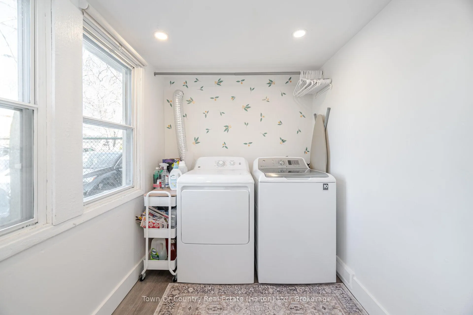 Photo 23 of 23 Prince Street, St. Catharines, E. Chester — HOMEH