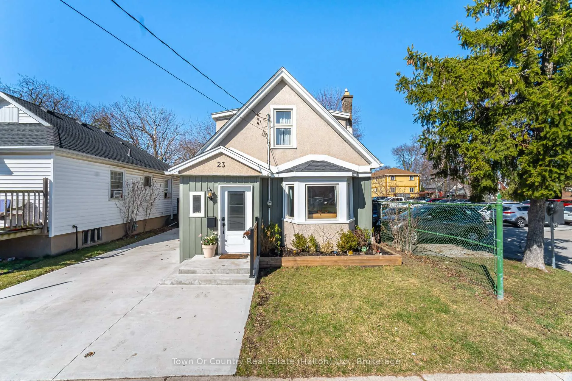 Photo 30 of 23 Prince Street, St. Catharines, E. Chester — HOMEH