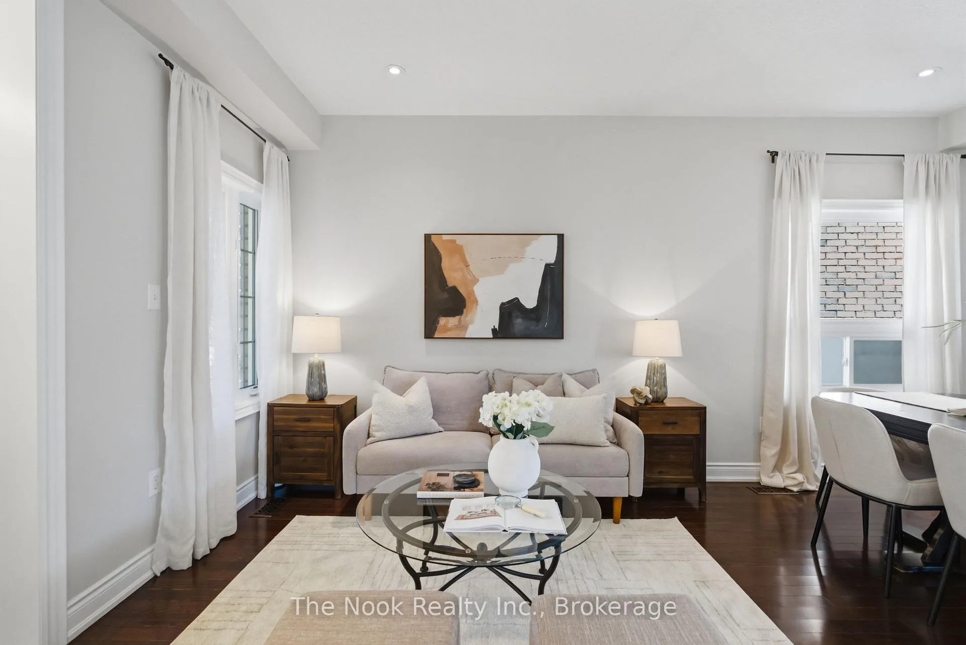 Photo 9 of 385 Longworth Avenue, Clarington, Bowmanville — HOMEH
