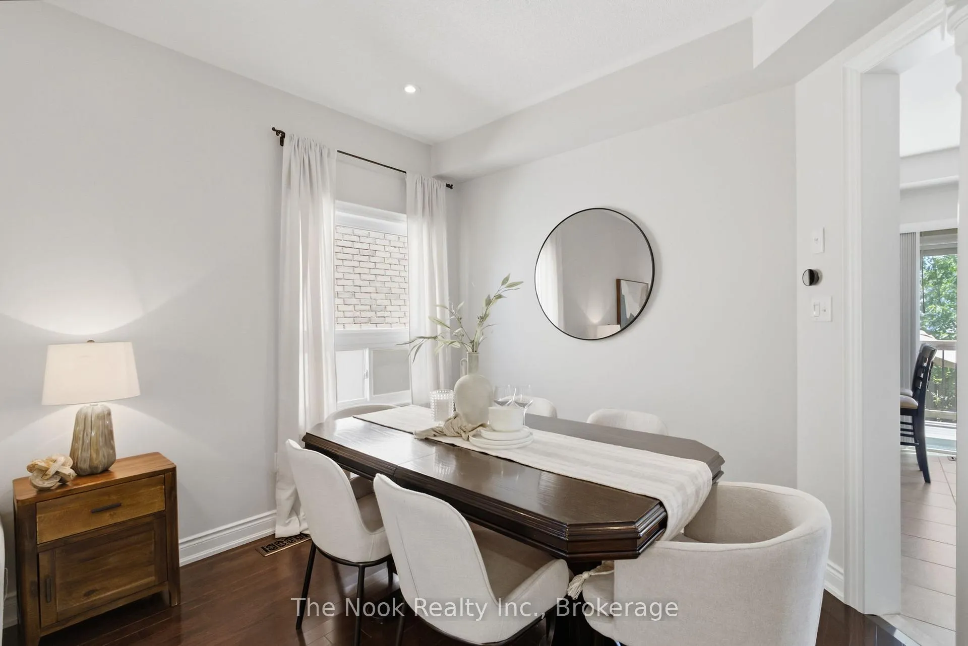 Photo 11 of 385 Longworth Avenue, Clarington, Bowmanville — HOMEH