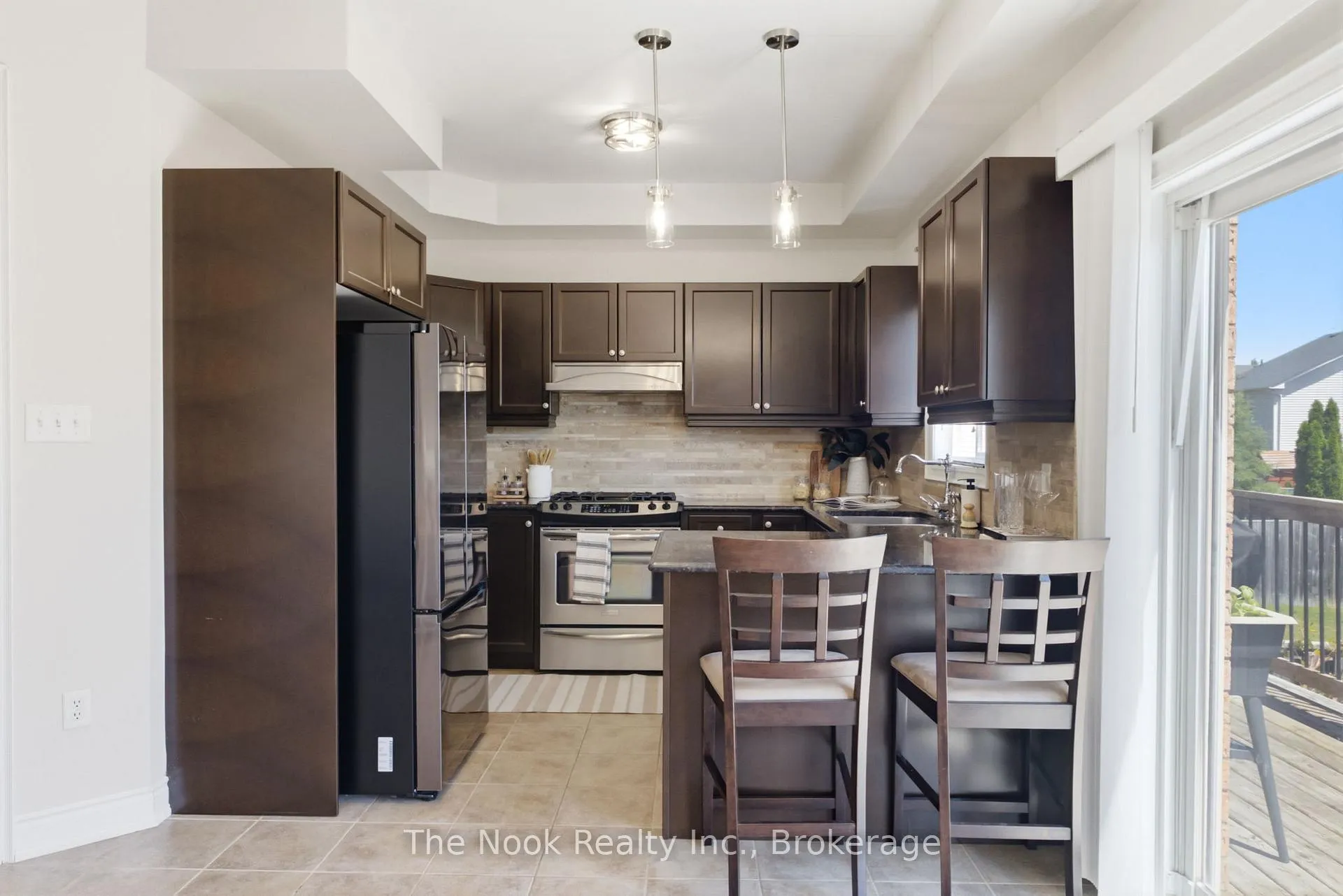 Photo 13 of 385 Longworth Avenue, Clarington, Bowmanville — HOMEH