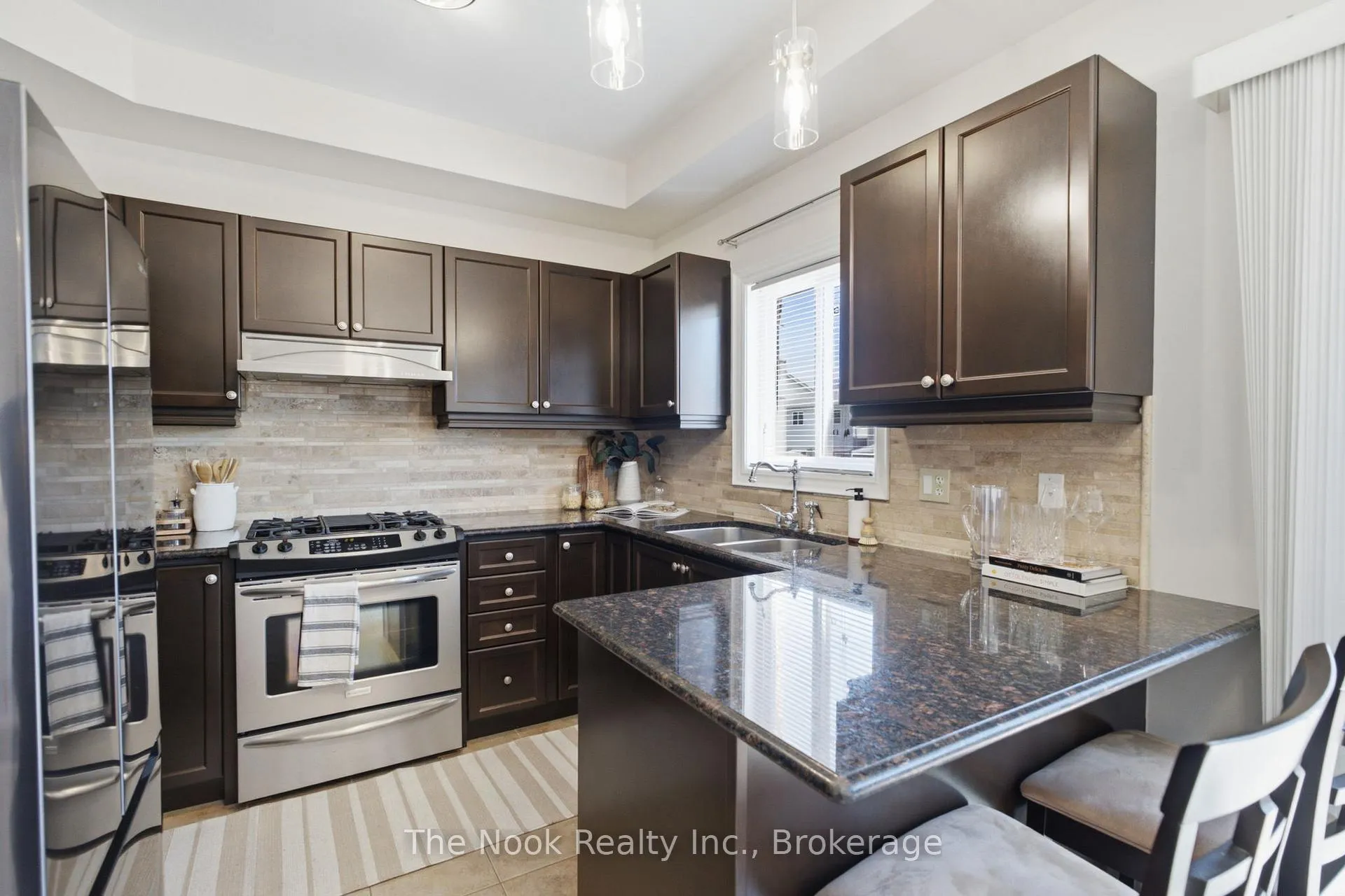 Photo 15 of 385 Longworth Avenue, Clarington, Bowmanville — HOMEH