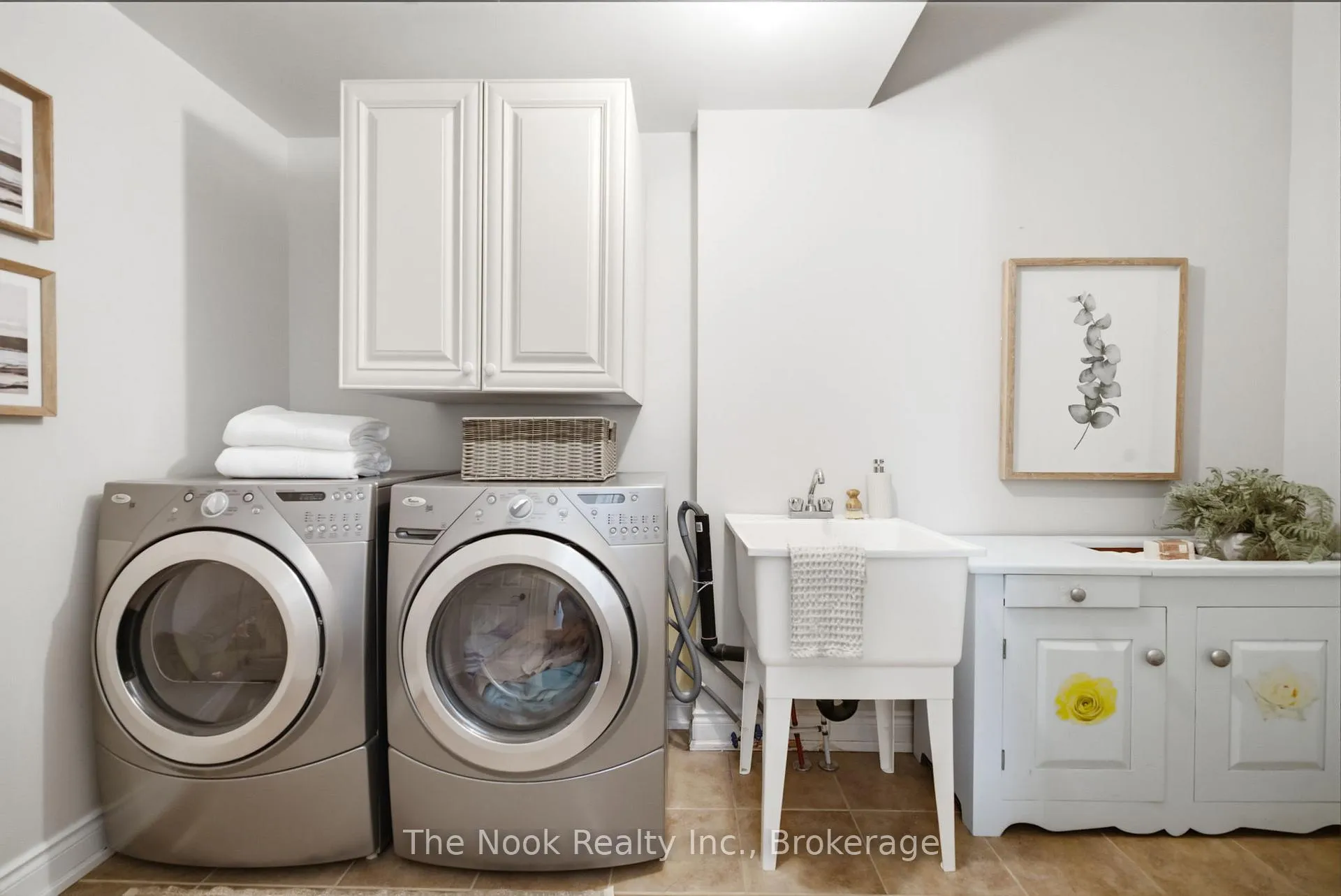 Photo 24 of 385 Longworth Avenue, Clarington, Bowmanville — HOMEH