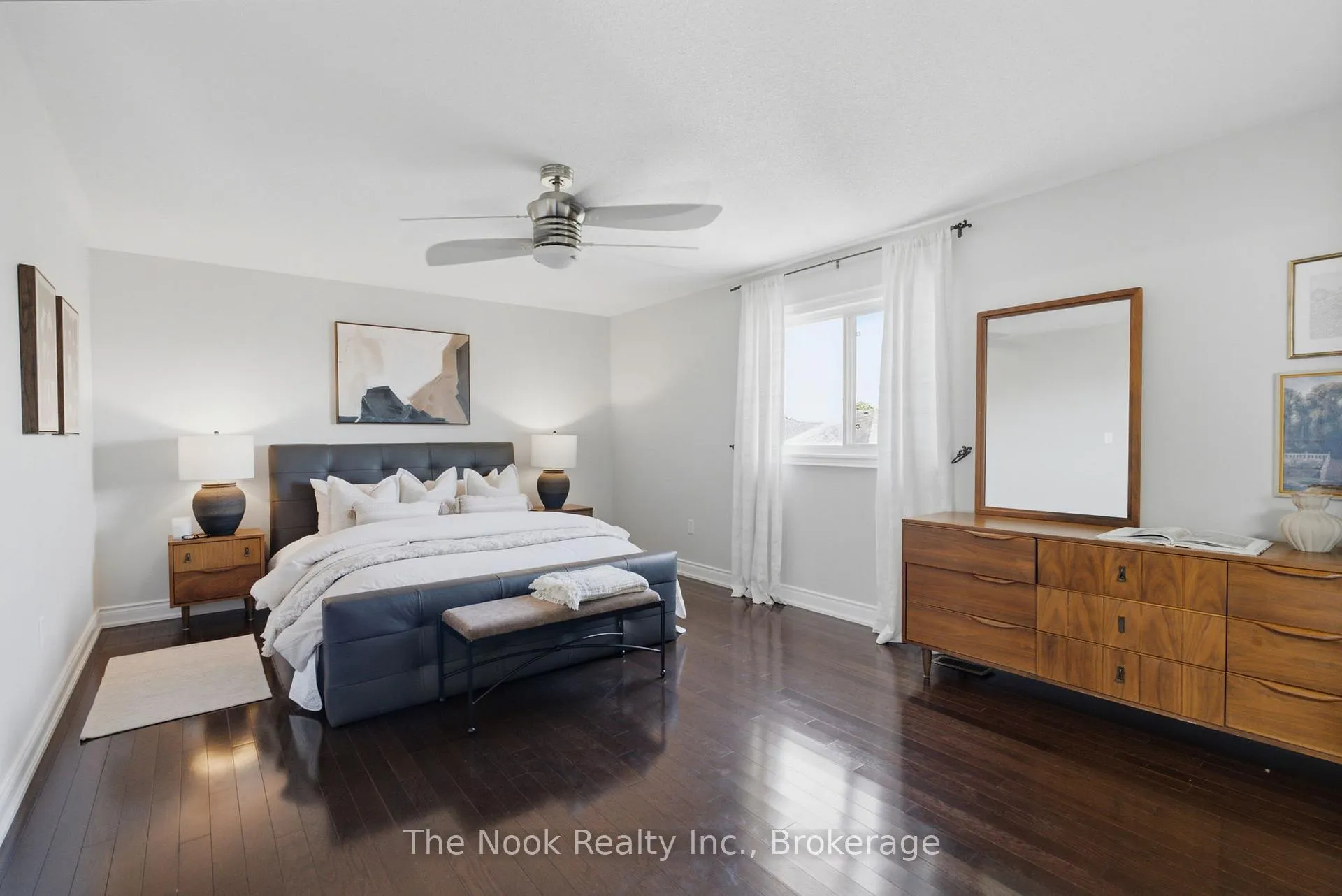 Photo 26 of 385 Longworth Avenue, Clarington, Bowmanville — HOMEH