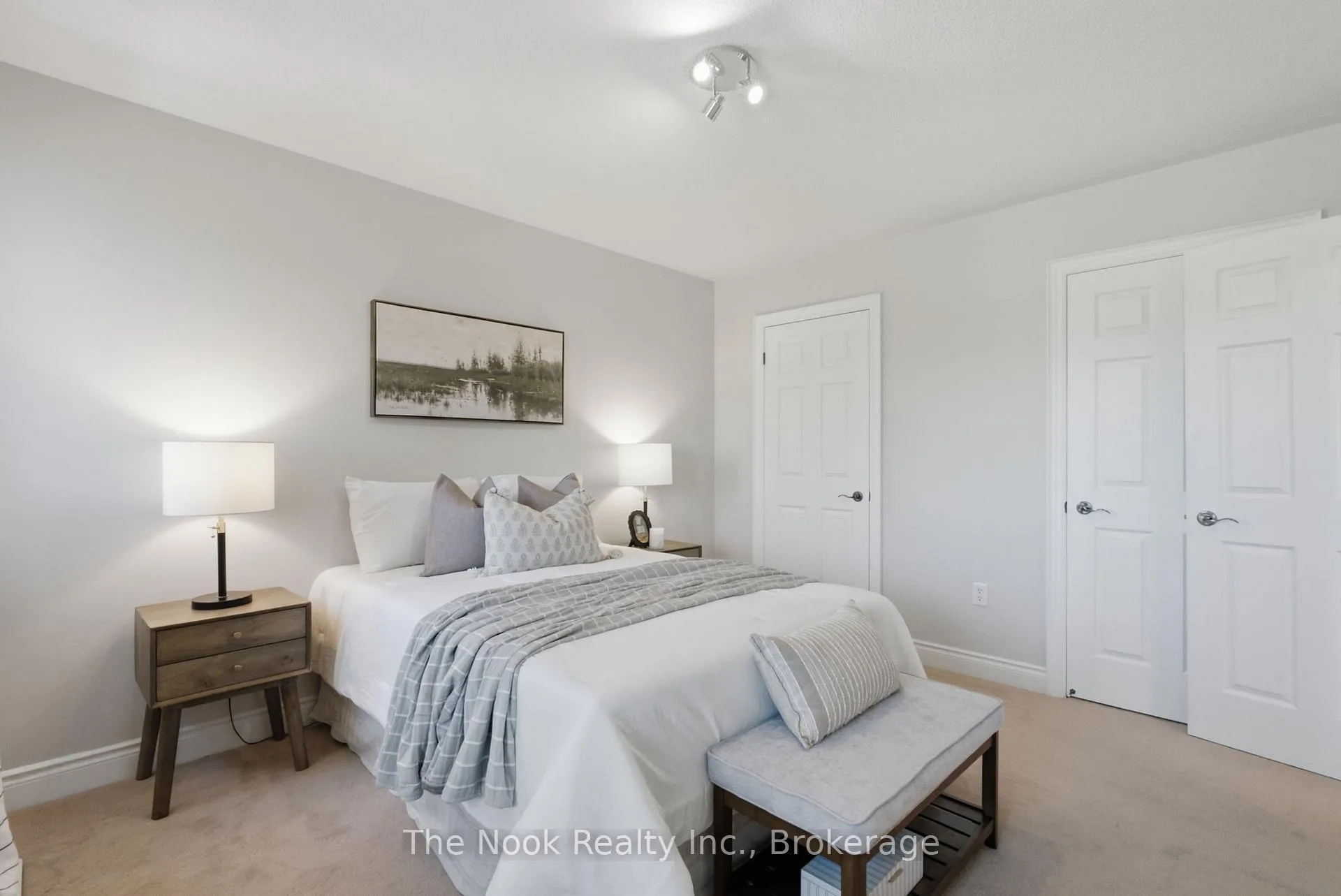 Photo 33 of 385 Longworth Avenue, Clarington, Bowmanville — HOMEH