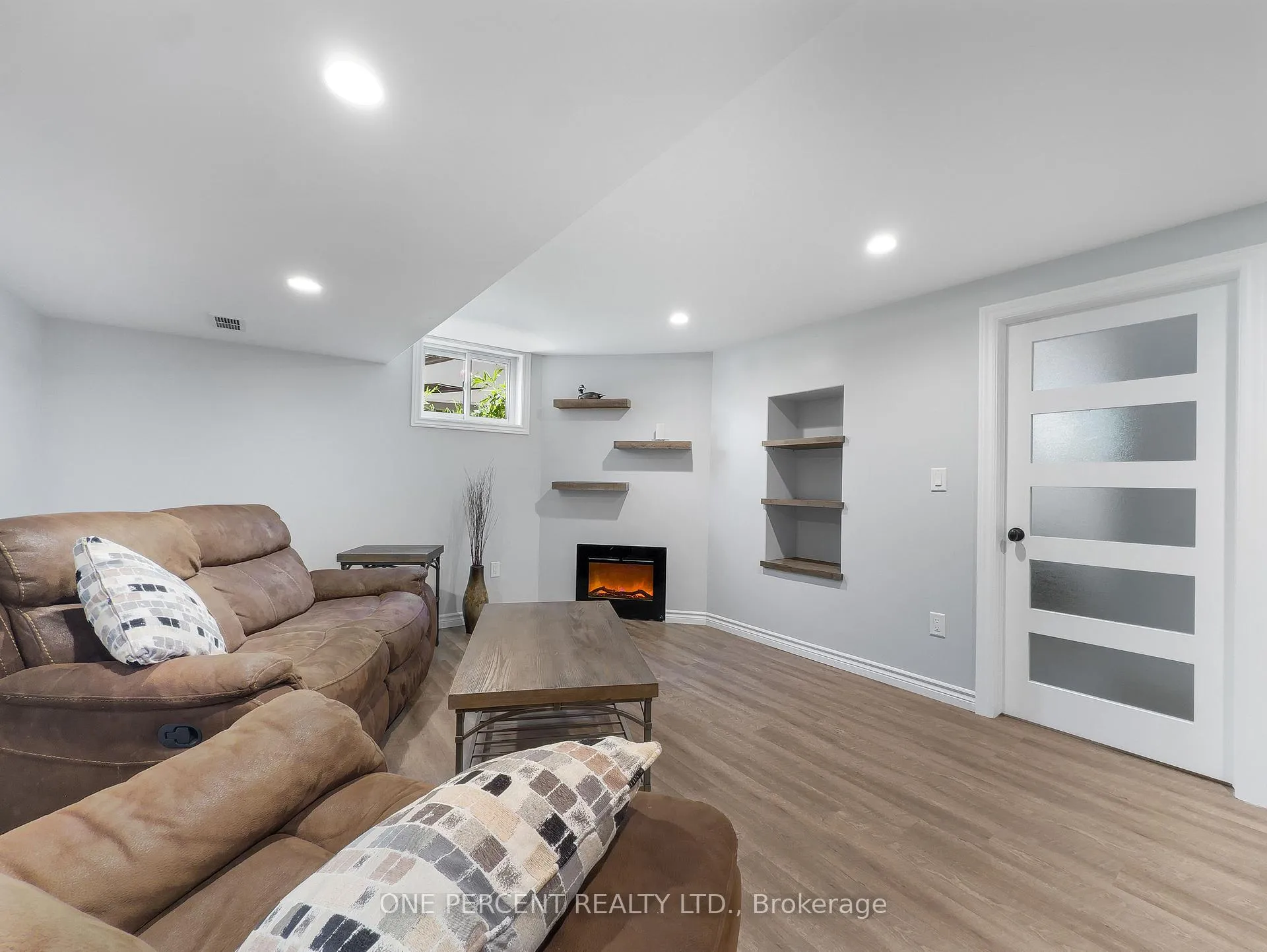 Photo 29 of 22 Bradgate Road, Belleville, Belleville Ward — HOMEH