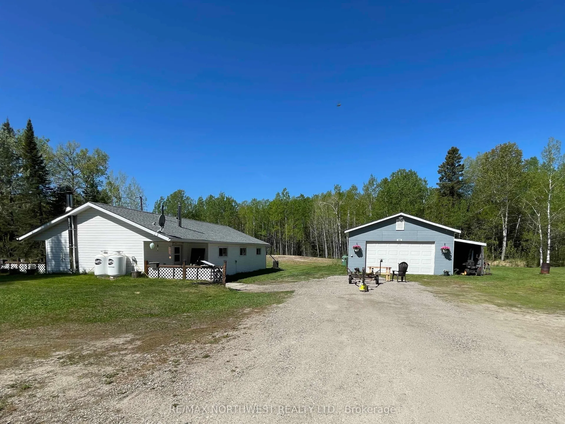 Photo 1 of 582 Henderson Loop Road, Kenora Remote Area, Richan — HOMEH