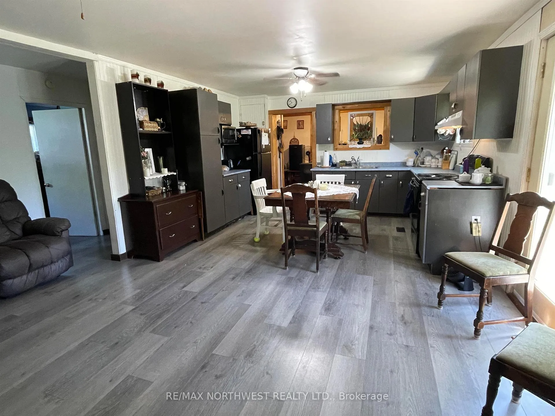 Photo 7 of 582 Henderson Loop Road, Kenora Remote Area, Richan — HOMEH