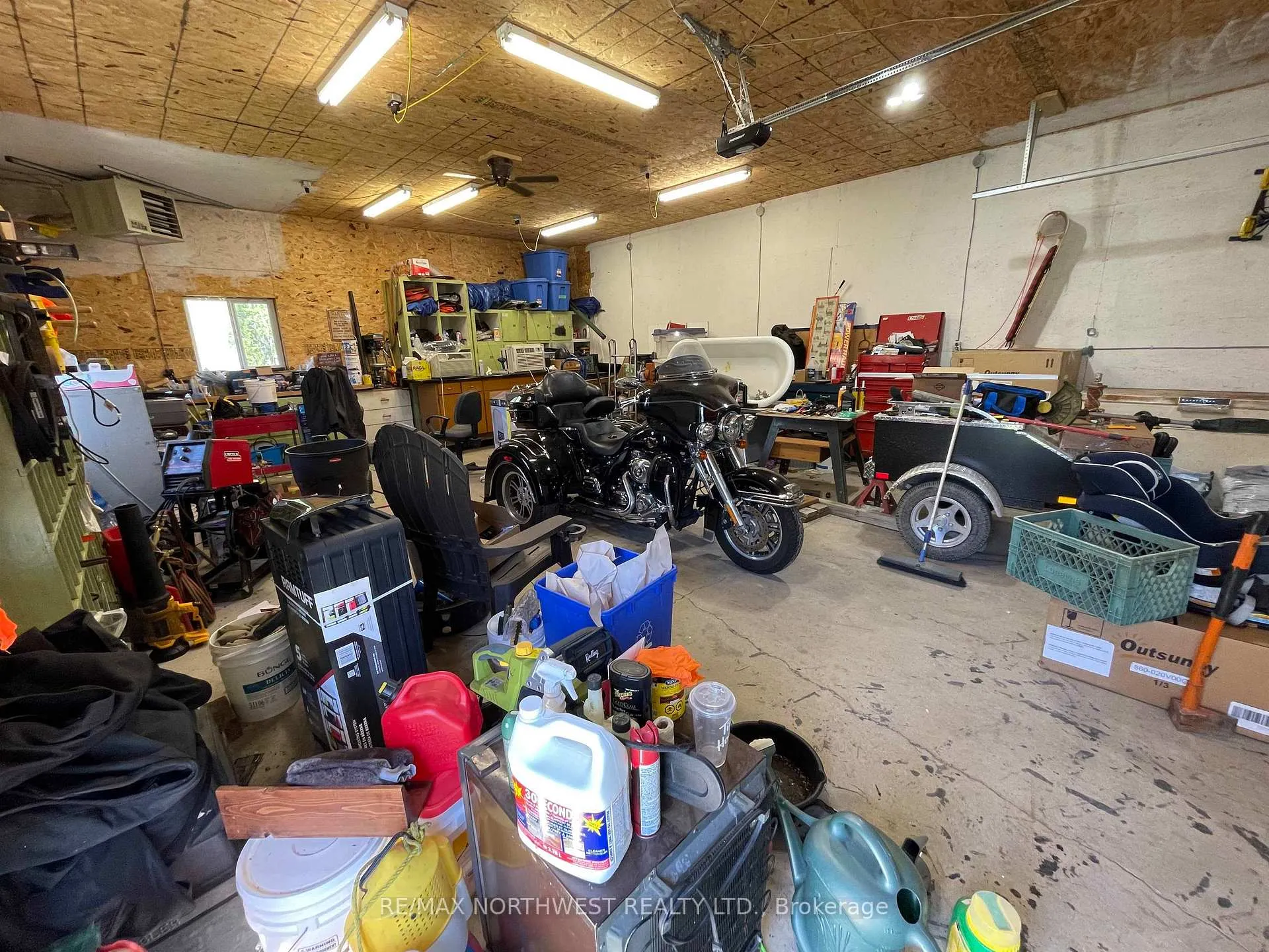 Photo 16 of 582 Henderson Loop Road, Kenora Remote Area, Richan — HOMEH