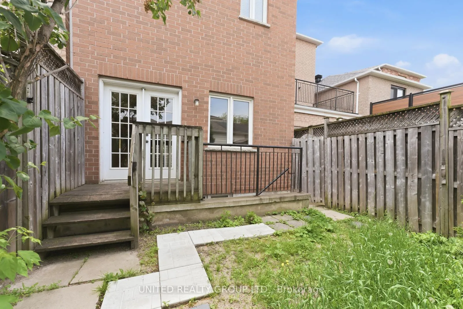Photo 28 of 14 Braga Gardens, Toronto, Weston-Pellam Park — HOMEH