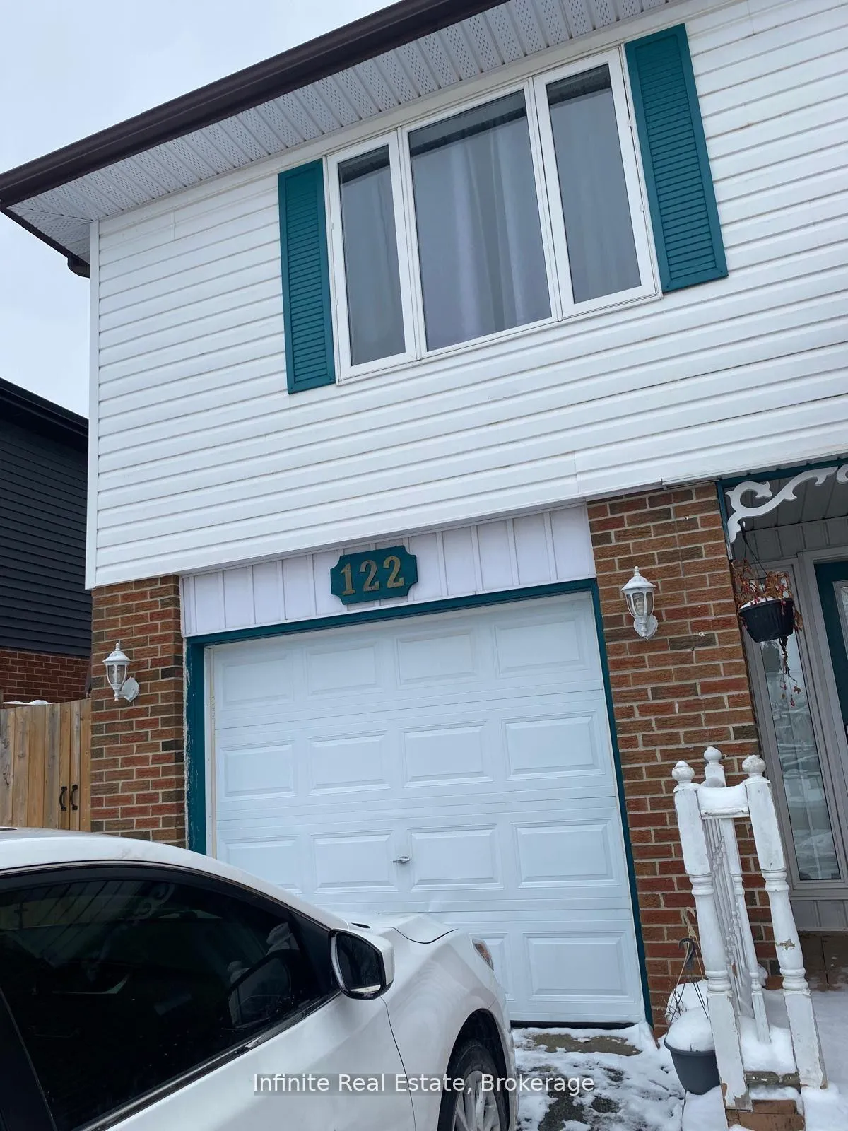 Photo 2 of 122 Parkview Drive, Orangeville — HOMEH