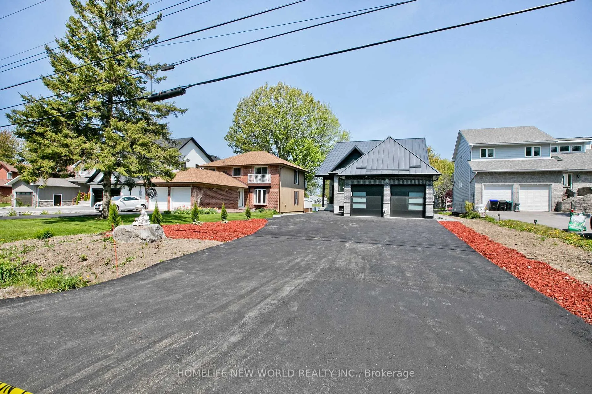 Front of 62 Simcoe Road