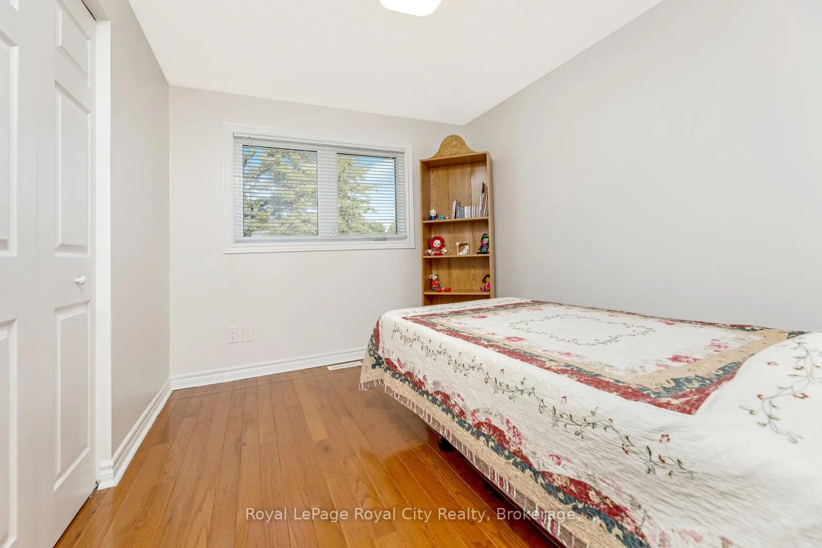 Photo 21 of 89 Joycelyn Crescent, Halton Hills, Georgetown — HOMEH
