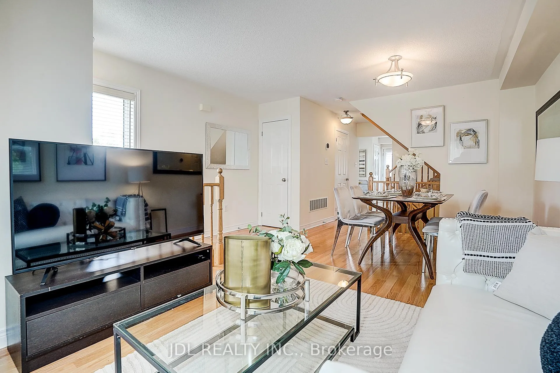 Photo 10 of 49 Kawneer Terrace, Scarborough, Dorset Park — HOMEH