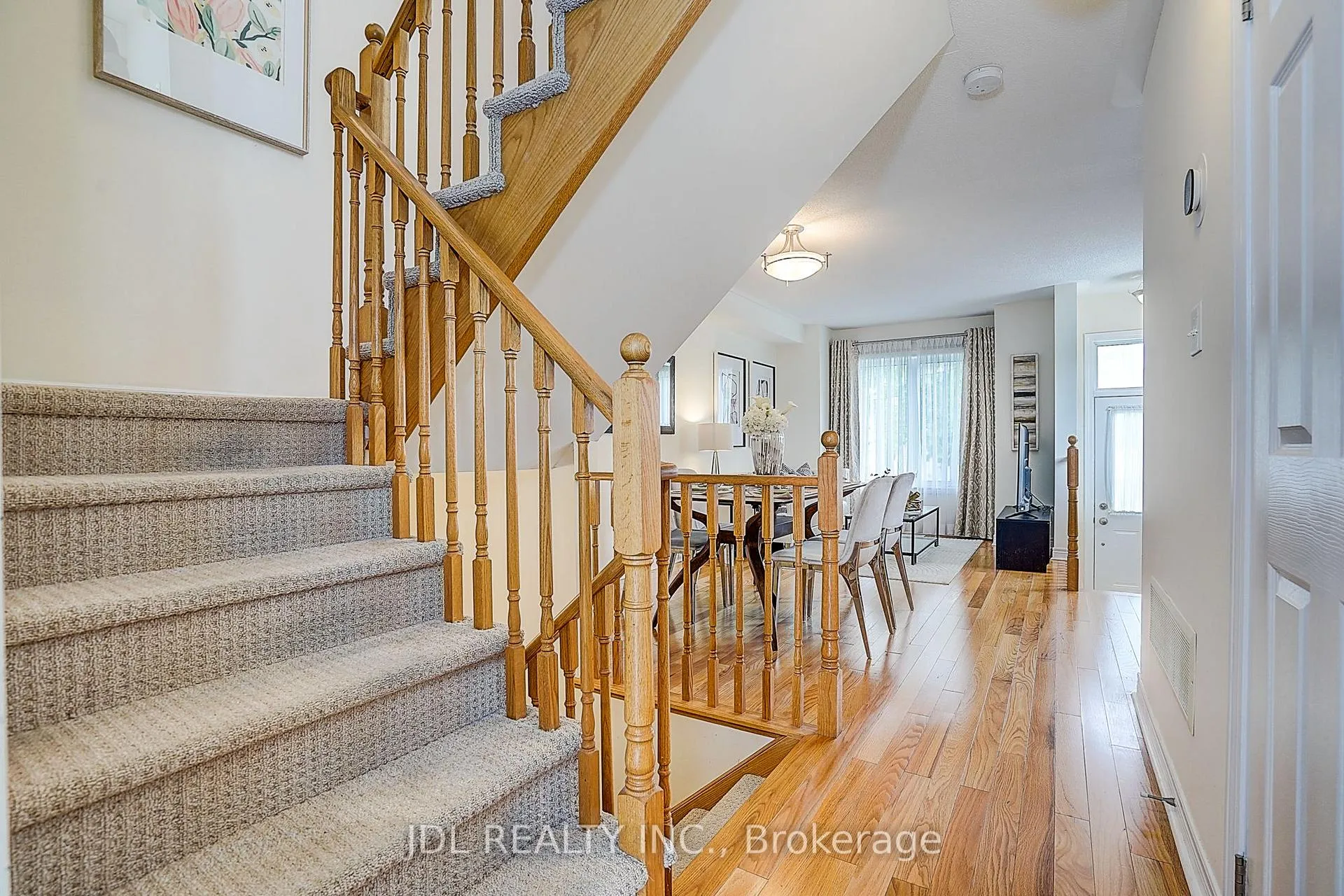 Photo 18 of 49 Kawneer Terrace, Scarborough, Dorset Park — HOMEH
