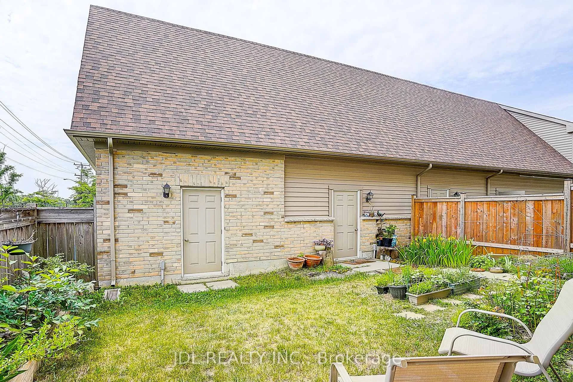 Photo 35 of 49 Kawneer Terrace, Scarborough, Dorset Park — HOMEH