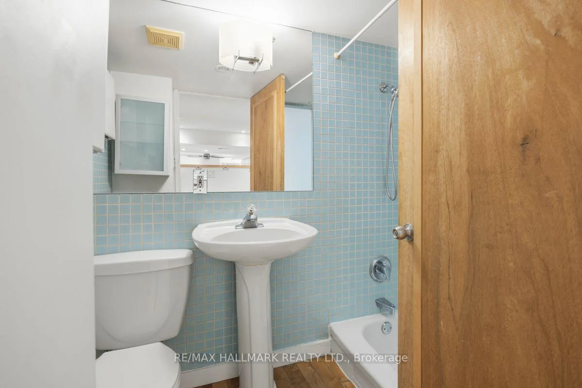 Photo 4 of Unit Lower, 321 Palmerston Boulevard, Toronto, Palmerston-Little Italy — HOMEH