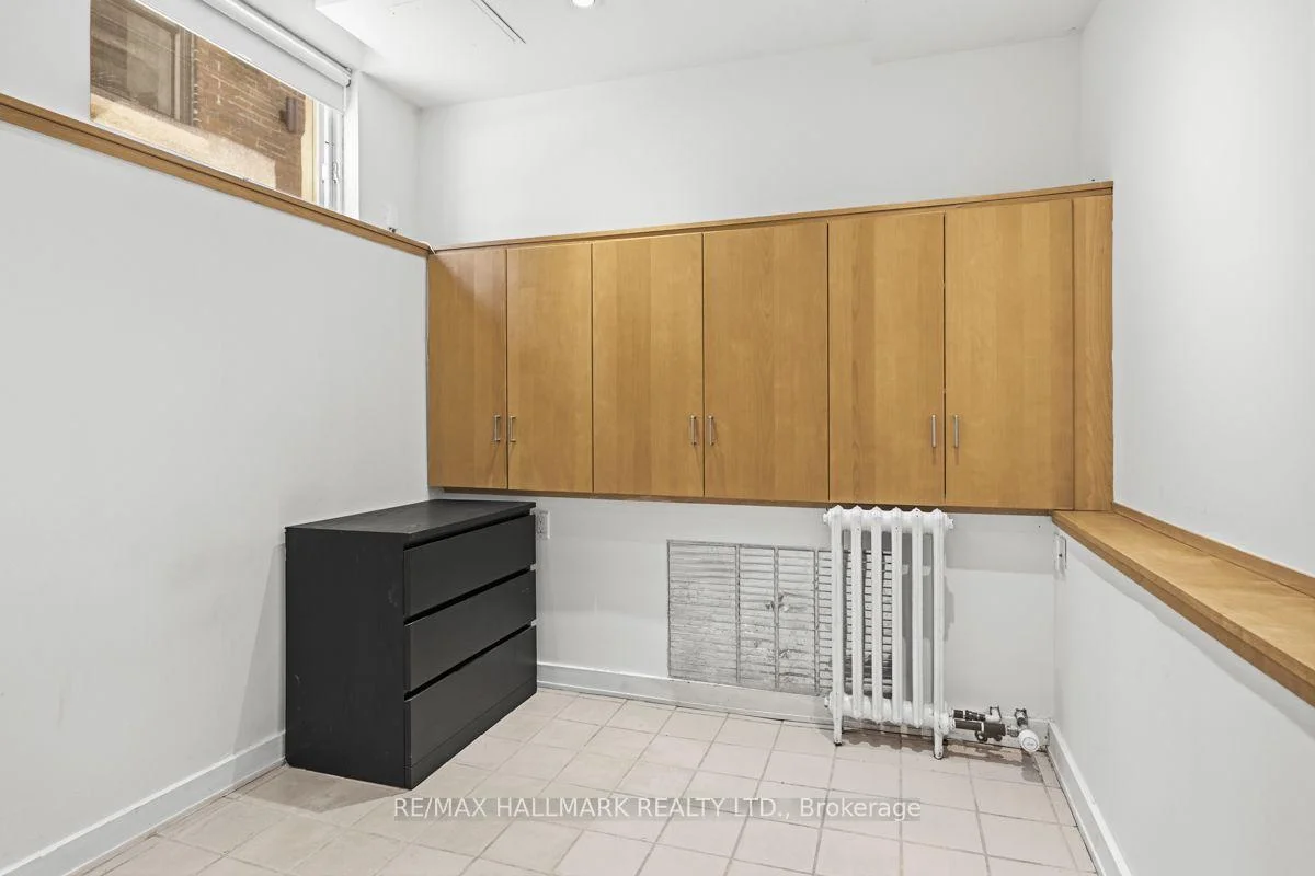 Photo 13 of Unit Lower, 321 Palmerston Boulevard, Toronto, Palmerston-Little Italy — HOMEH