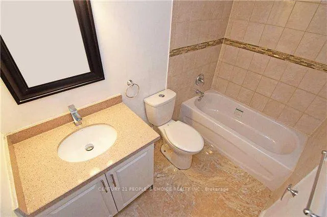 Photo 9 of 7288 Sigsbee Drive, Mississauga, Malton — HOMEH