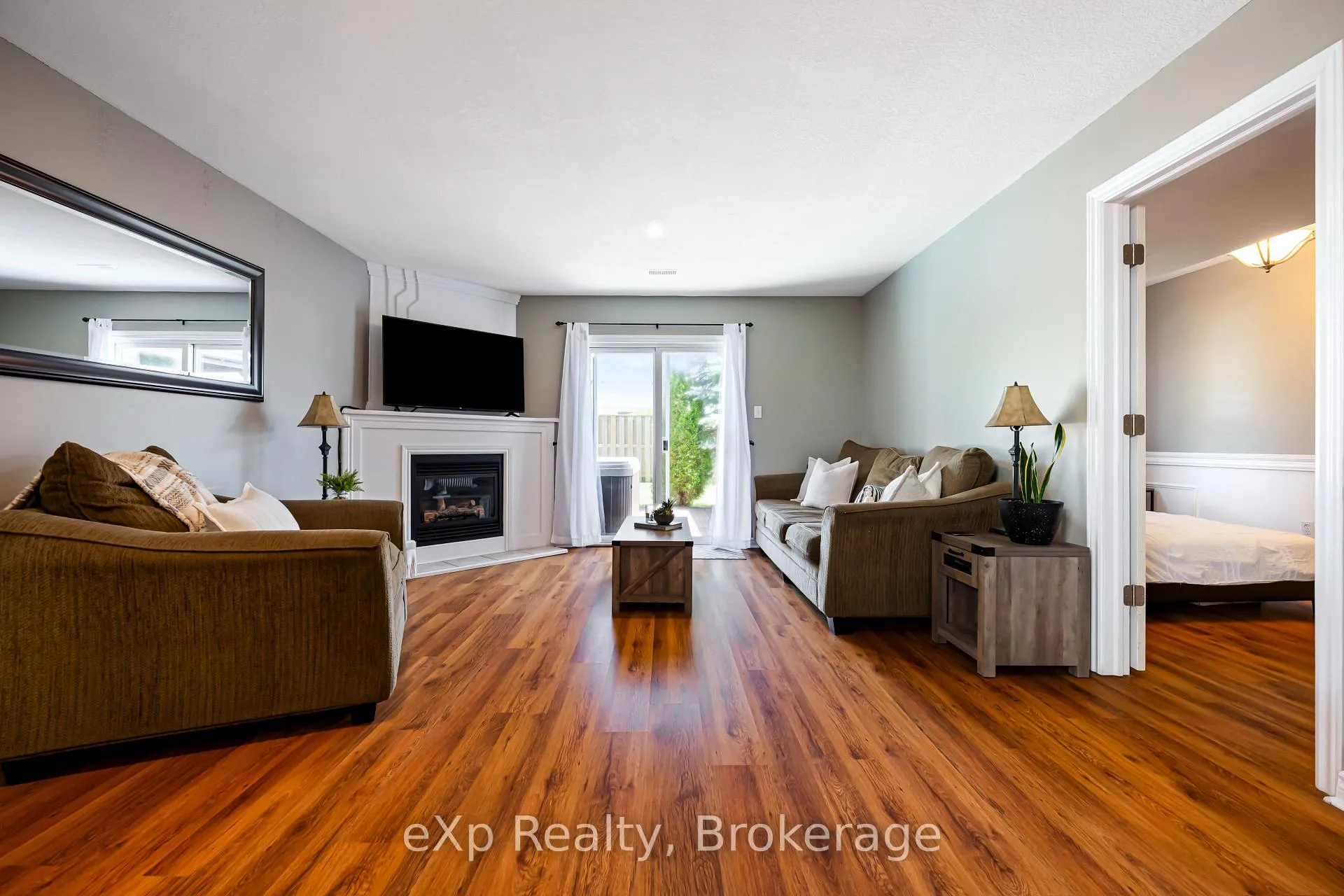 Photo 21 of 273 Millburn Boulevard, Centre Wellington, Fergus — HOMEH