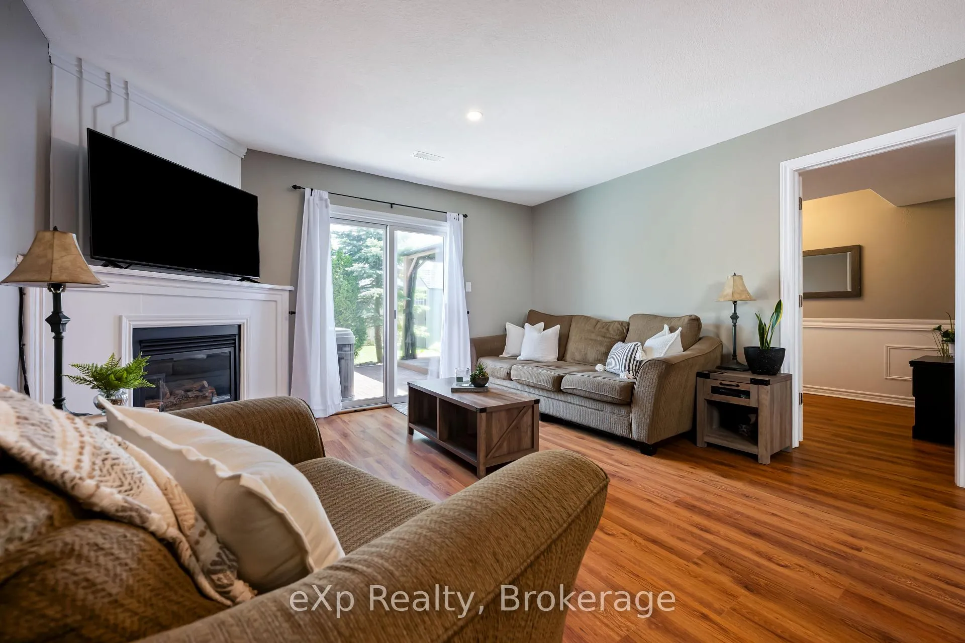 Photo 22 of 273 Millburn Boulevard, Centre Wellington, Fergus — HOMEH