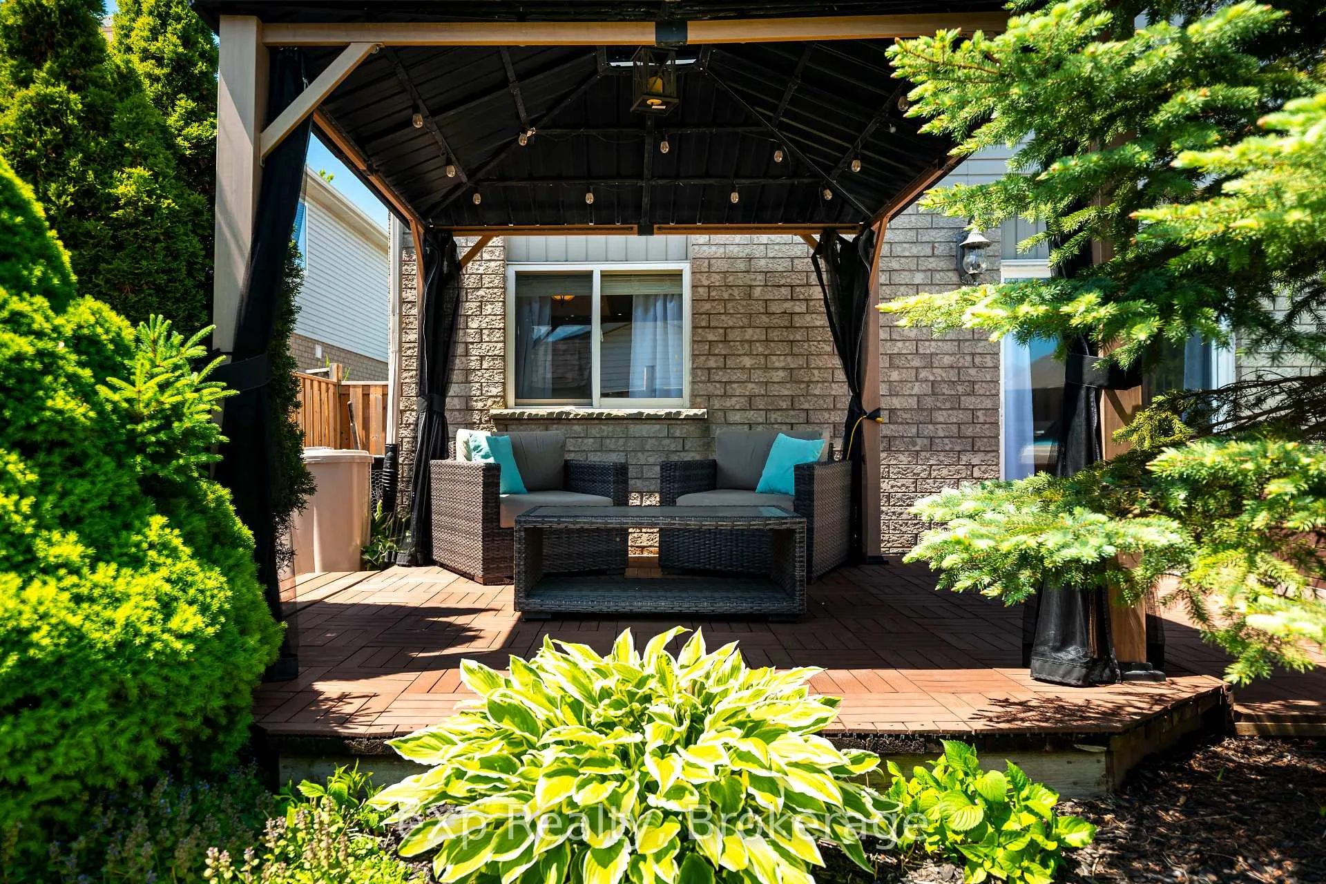 Photo 36 of 273 Millburn Boulevard, Centre Wellington, Fergus — HOMEH
