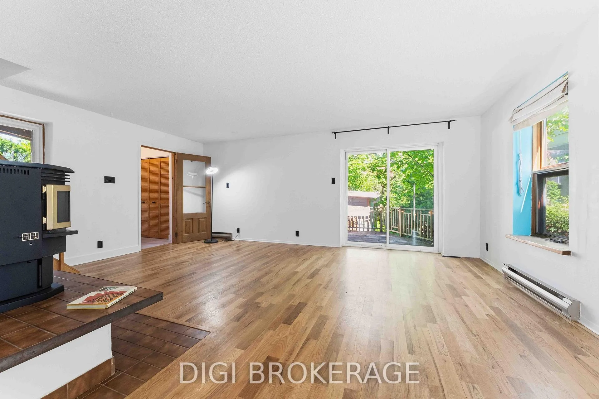 Photo 14 of 332 Iona Street, Ottawa, Westboro/Hampton Park — HOMEH