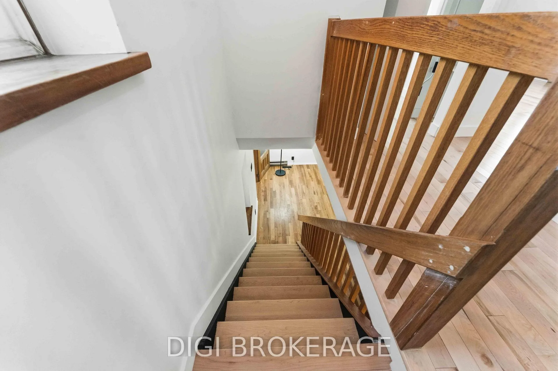 Photo 26 of 332 Iona Street, Ottawa, Westboro/Hampton Park — HOMEH