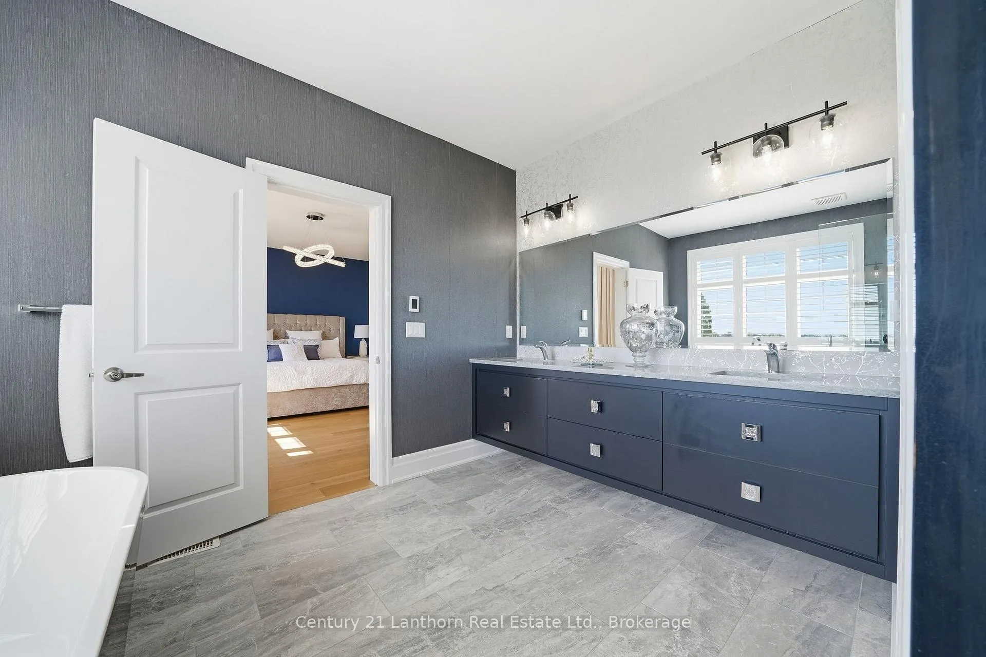 Photo 38 of 14 Wellers Way, Quinte West, Murray Ward — HOMEH
